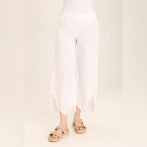 WEARABLES
ASTRI ASYMMETRIC WIDE LEG PANT
 In White
